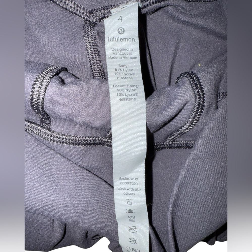 Lululemon Align Jogger Crop – 23” – Size 4 - Picture 9 of 9